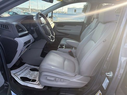 Certified 2023 Honda Odyssey EX-L image 18