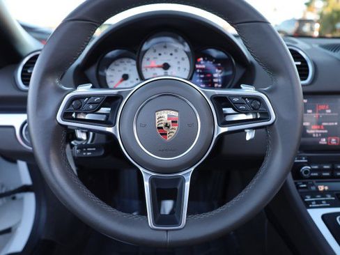 Used 2019 Porsche 718 Boxster image 28