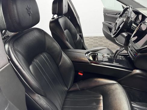 Used 2021 Maserati Ghibli S image 54