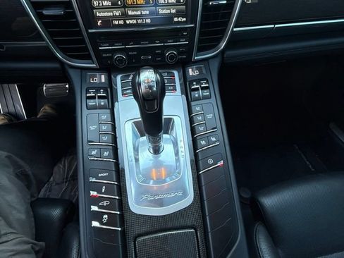 Used 2015 Porsche Panamera AWD/4WD image 16
