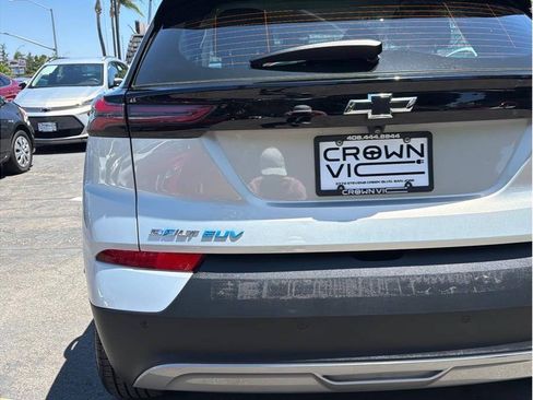 Used 2023 Chevrolet Bolt EUV LT w/ Driver Confidence Package FWD image 19