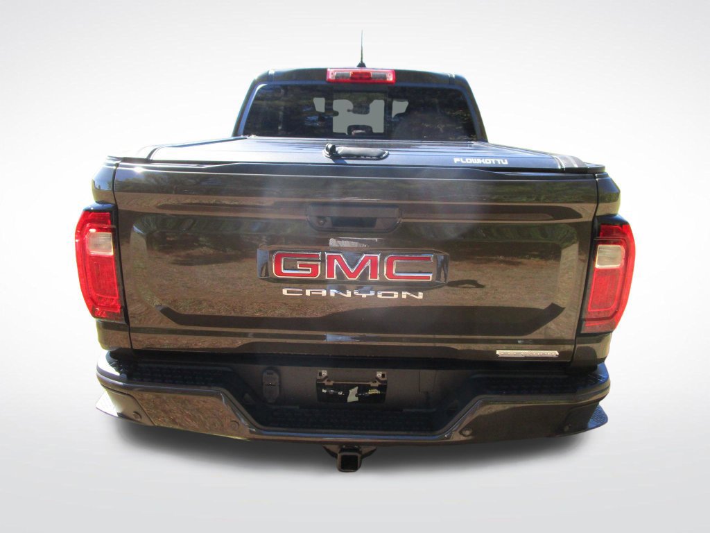 Used 2025 GMC Canyon Elevation RWD image 5