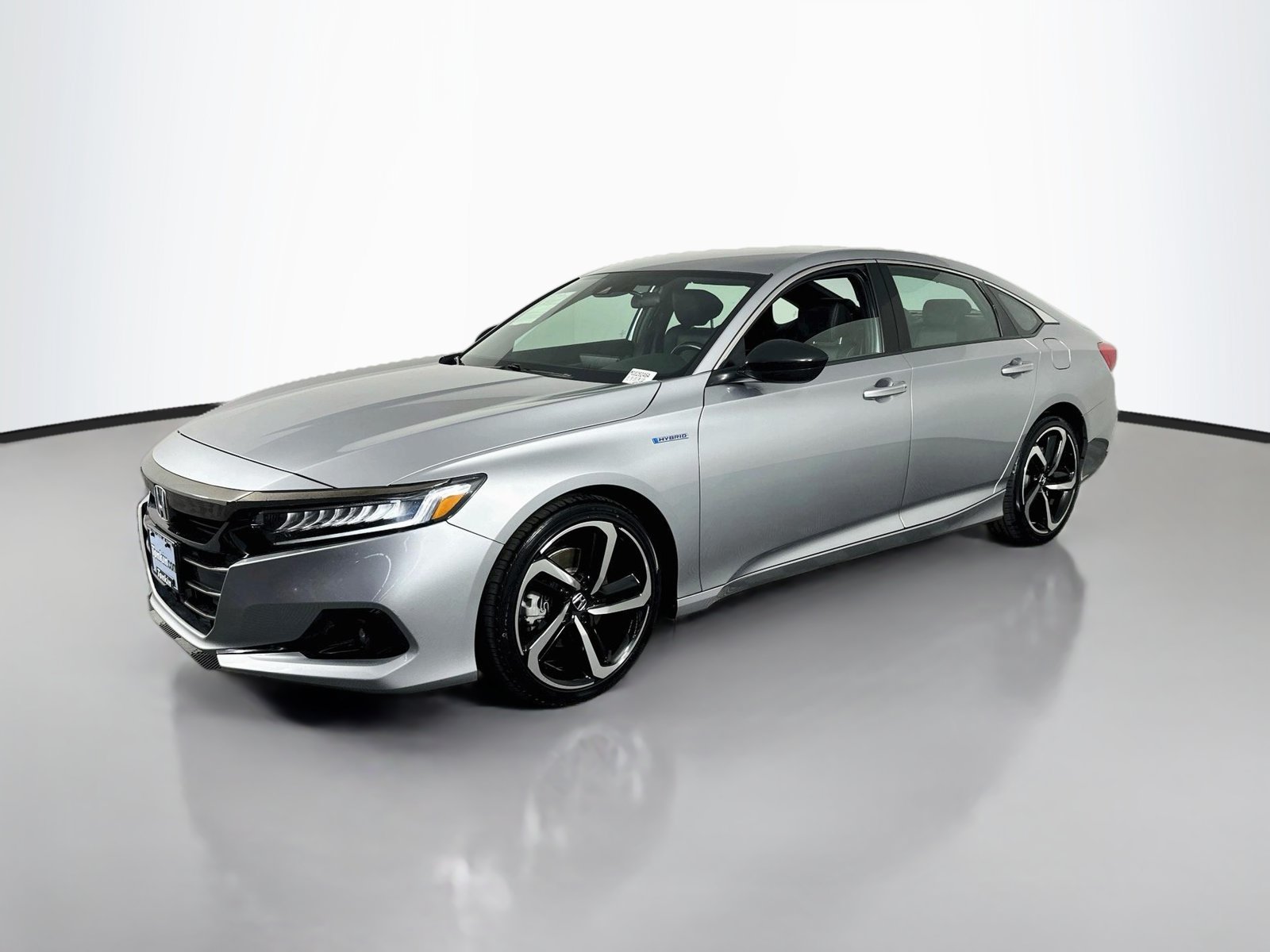 Used 2022 Honda Accord Sport image 3