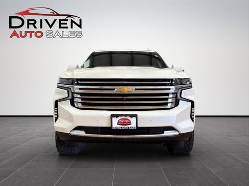 Used 2021 Chevrolet Suburban High Country AWD/4WD image 8