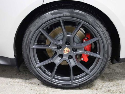 New 2026 Porsche Taycan GTS image 38