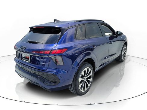 New 2026 Audi Q3 quattro 2.0T AWD/4WD image 4