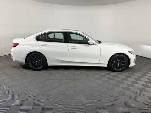 Used 2026 BMW 330i Sedan w/ Convenience Package RWD image 8