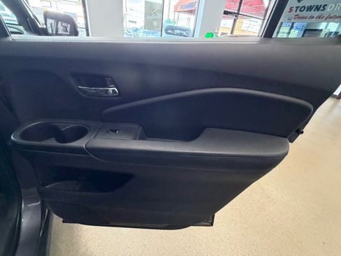 Used 2016 Honda Pilot EX-L image 29