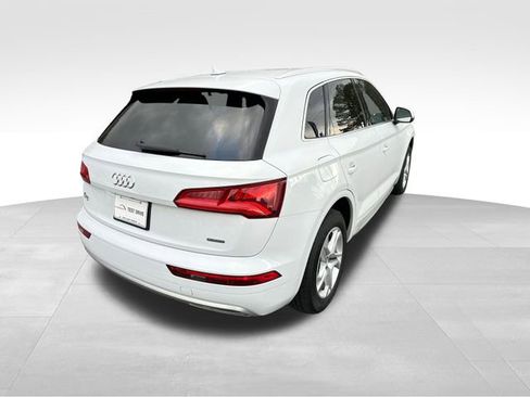 Used 2019 Audi Q5 2.0T Premium w/ Convenience Package image 5