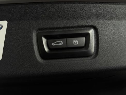 Used 2023 BMW i4 eDrive40 w/ Premium Package RWD image 28