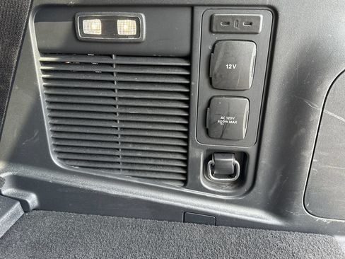 Certified 2025 Ford Expedition Active AWD/4WD image 24
