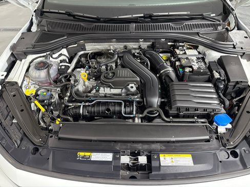 Used 2025 Volkswagen Jetta Sport FWD image 25