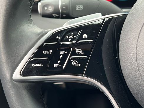 Used 2023 Mercedes-Benz E 350 4MATIC Sedan image 24