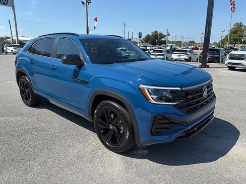 New 2026 Volkswagen Atlas Cross Sport SEL R-Line AWD/4WD image 8