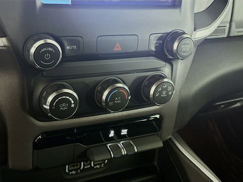 Used 2022 RAM 1500 Big Horn image 23