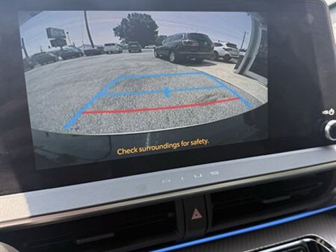 Used 2024 Toyota Prius XLE FWD image 28
