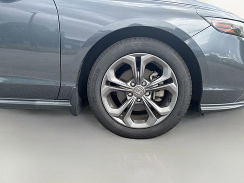 Used 2023 Honda Accord EX image 11