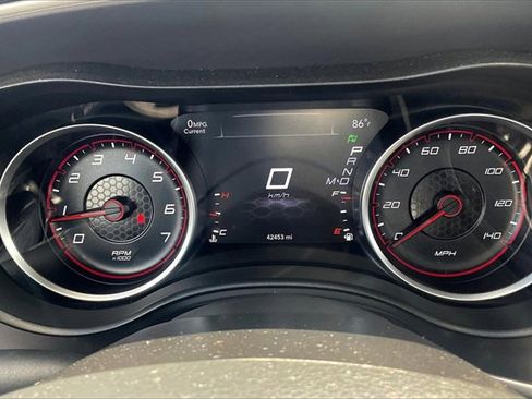 Used 2022 Dodge Charger GT image 20