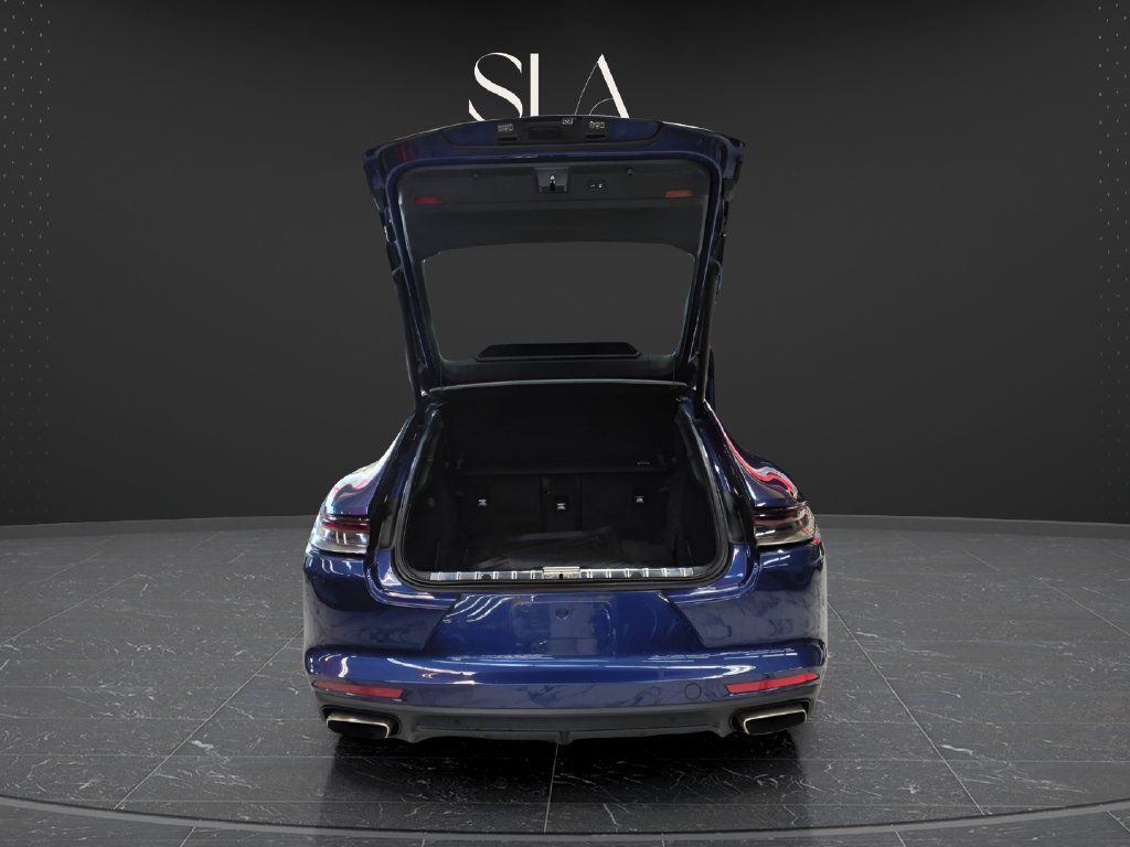 Used 2023 Porsche Panamera 4 w/ Premium Package AWD/4WD image 7