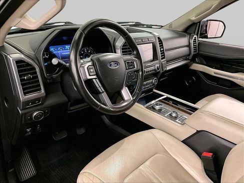 Used 2019 Ford Expedition Max Platinum AWD/4WD image 13