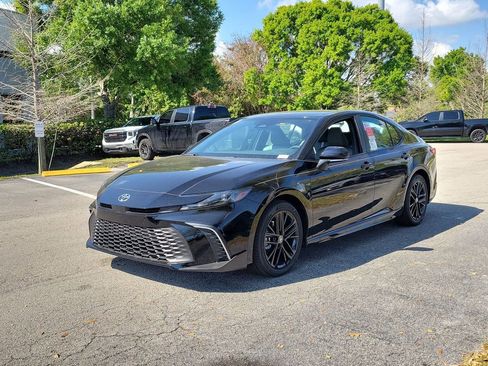 New 2026 Toyota Camry SE w/ Convenience Package image 30