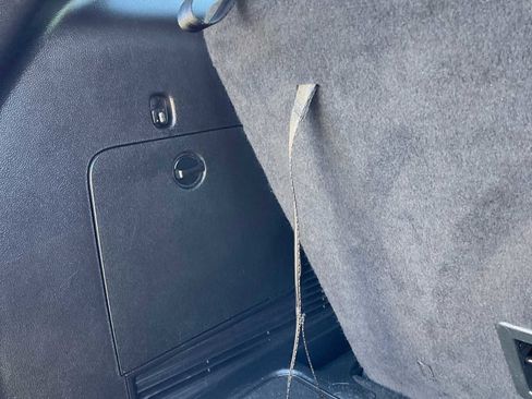 Used 2022 Ford Explorer XLT image 49