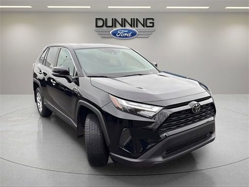 Used 2023 Toyota RAV4 LE image 4