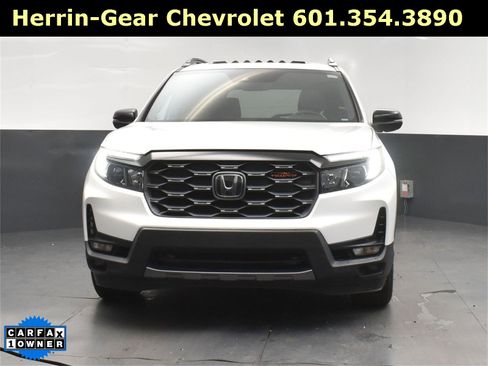 Used 2023 Honda Passport TrailSport image 10