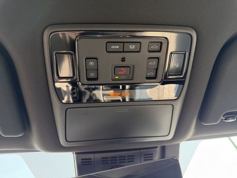 New 2026 Lexus TX 500h AWD image 29