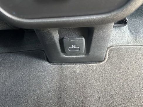 Used 2022 GMC Terrain AT4 w/ Infotainment Package II image 49