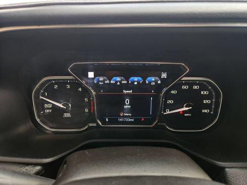 Used 2021 GMC Yukon XL Denali AWD/4WD image 16