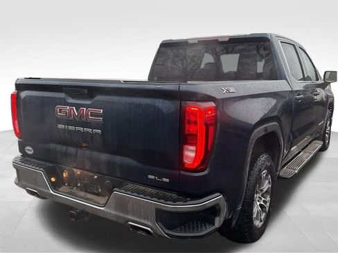 Used 2023 GMC Sierra 1500 SLE image 2