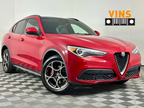 Used 2022 Alfa Romeo Stelvio Ti AWD/4WD image 1