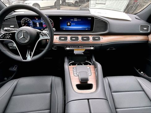 New 2026 Mercedes-Benz GLE 350 4MATIC image 8