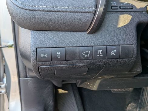 Used 2021 Toyota Camry XSE AWD/4WD image 46