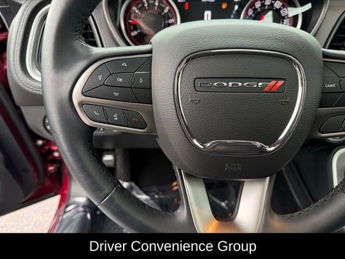 Used 2022 Dodge Challenger SXT w/ Plus Package image 10