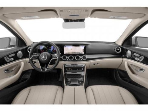 Used 2021 Mercedes-Benz E 350 Sedan image 8