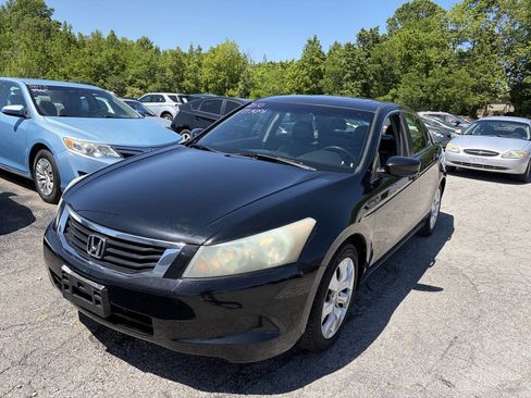 Used 2010 Honda Accord EX-L image 2