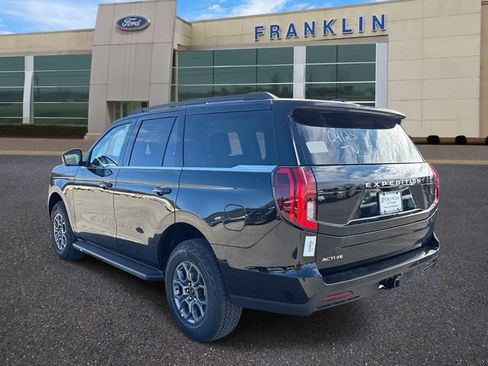 New 2026 Ford Expedition Active RWD image 5