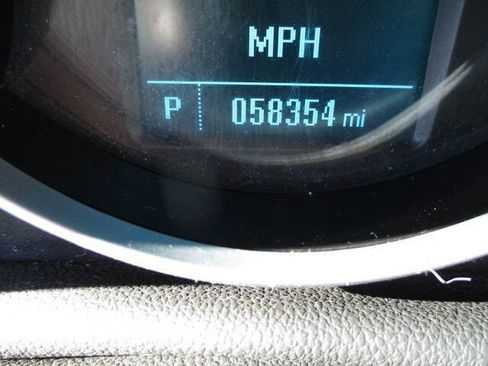 Used 2014 Chevrolet Cruze LT image 16