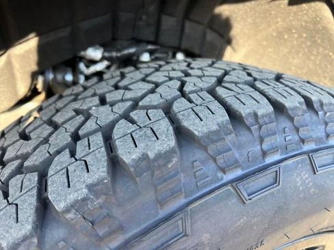 New 2025 Chevrolet Silverado 2500 Custom w/ Custom Value Package image 23