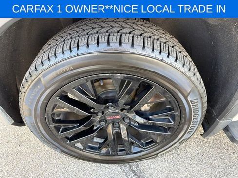 Used 2019 GMC Sierra 1500 SLT w/ SLT Premium Plus Package AWD/4WD image 17