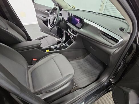 Used 2024 Buick Encore GX Preferred w/ Comfort Package AWD/4WD image 33