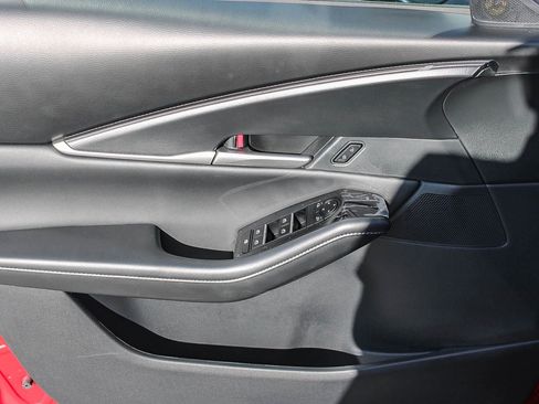 Used 2025 MAZDA CX-30 AWD 2.5 S w/ Select Sport Pkg image 21