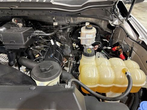 Used 2022 Ford F250 XL w/ Power Equipment Group image 24