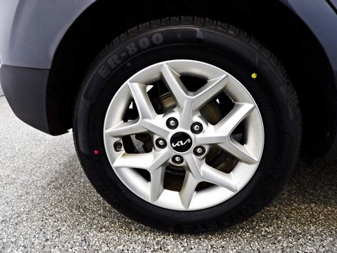 Used 2022 Kia Soul LX w/ Technology Package FWD image 20