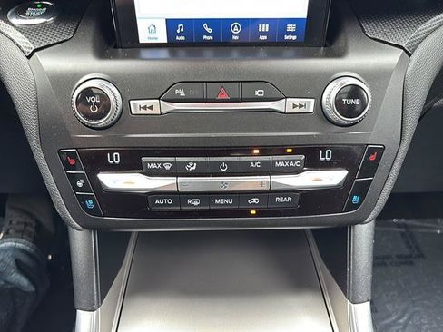 Certified 2020 Ford Explorer ST w/ Premium Technology Package AWD/4WD image 24