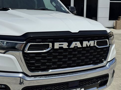 New 2026 RAM 1500 Big Horn AWD/4WD image 7