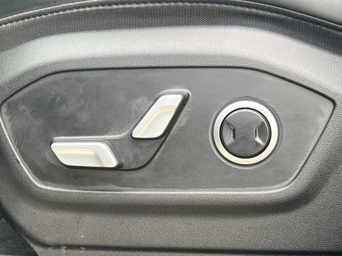 Used 2025 Hyundai Santa Fe XRT image 30