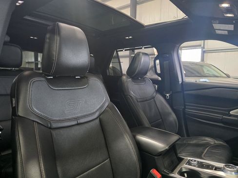 Used 2020 Ford Explorer ST w/ ST Street Pack AWD/4WD image 25